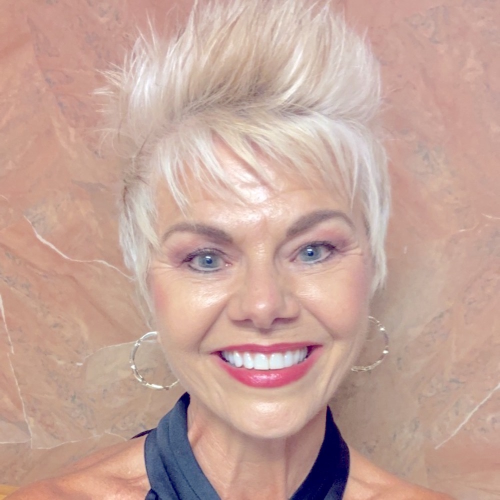 Meet your Posher, Sharlyn